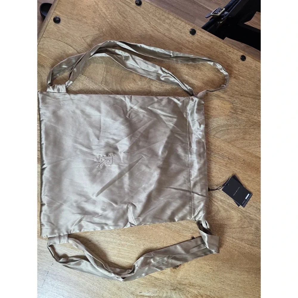 Reigns By Savannah Fellers Satin Backpack Drawstring Cinch Bag